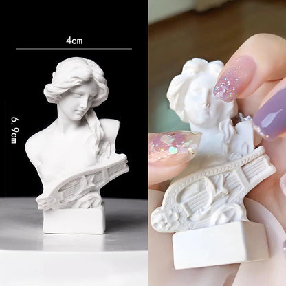 1 Pc Nail Art Mini Artistic Statue White Resin Nails Photo Props Tools Gel Nail Polish Tips Display Stand Accessories Manicure