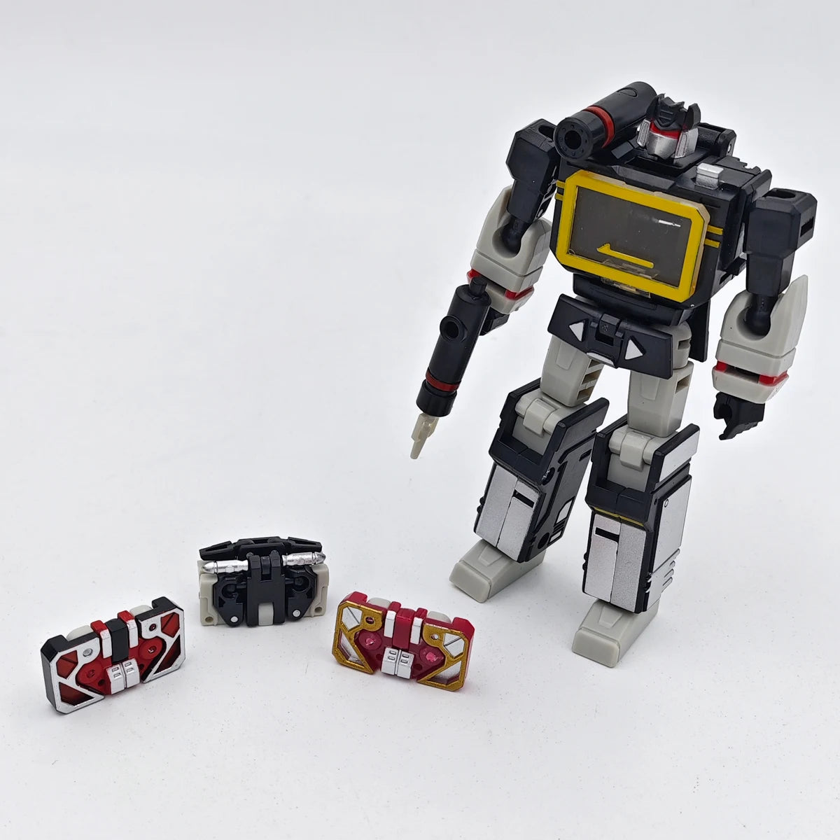 PT-04 Black Soundwave PT04 PT04B Transformation Tape G1 Mini Pocket War KO DX9 Action Figure Robot Toys Kids Gift