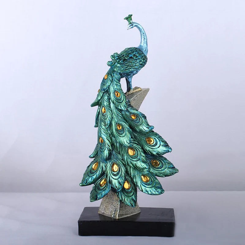 Creative Resin Golden Peacock Ornaments Figurine Miniatures Nordic Ins Table Home Decor Statue Home Art Craft Photography Props