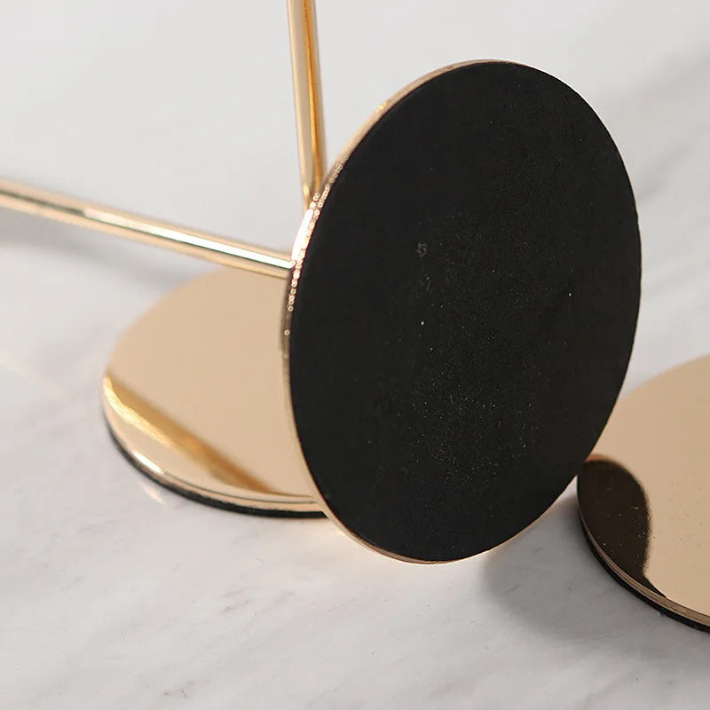 European Style Metal Candle Holders Simple Golden Wedding Decoration Bar Party Living Room Decor Home Decor Candlestick