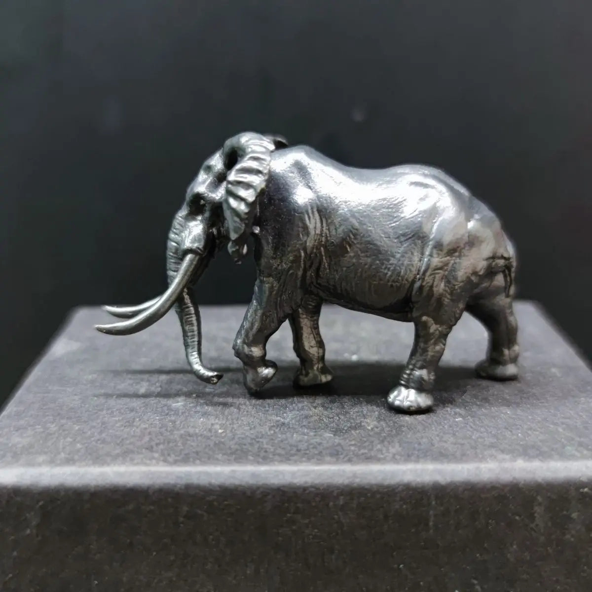 Mini Mammoth Elephant Ornaments Brass Solid Old Realistic Crafts Landscaping Desktop Ornaments Animal Miniatures Figurine