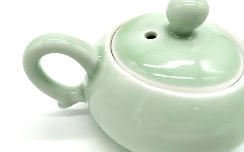 High quality Kung Fu Tea set,longquan celadon fish tea set ceramic teapot kettle ceramic Teaware teacup fish tea set drinkware