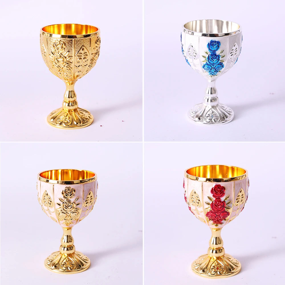 Retro Metal Wine Glass 30ML Gold European Style Bar Coffee Tea Cup Whisky Vodka Wine Glass Kitchen Dining Table Dinnerware Decor