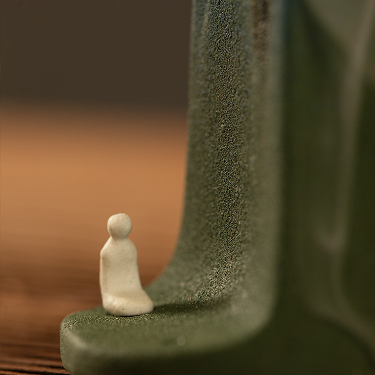 세라믹 향이 폭포