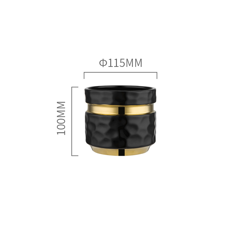 Jarrón de cerámica negro