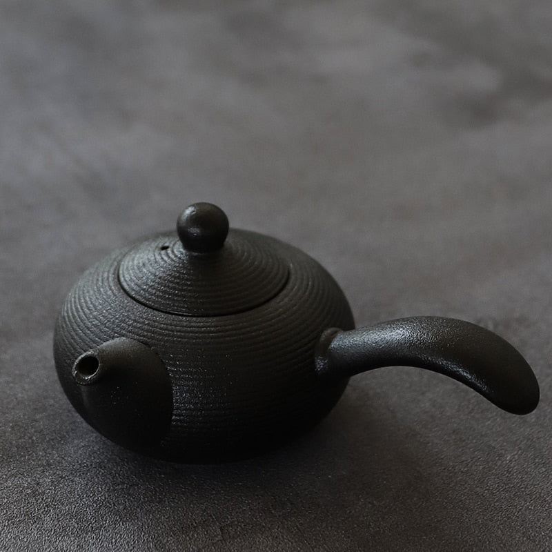 검은 기름진 세라믹 kyusu 주전자 수제 중국 차 냄비 165ml