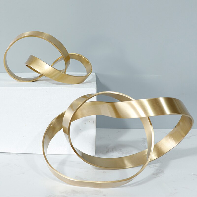 קישוטי הבית הנורדי אביזרים מתכת מינימליסטית מודרנית חלולה חלולה מעוותת מופשטת