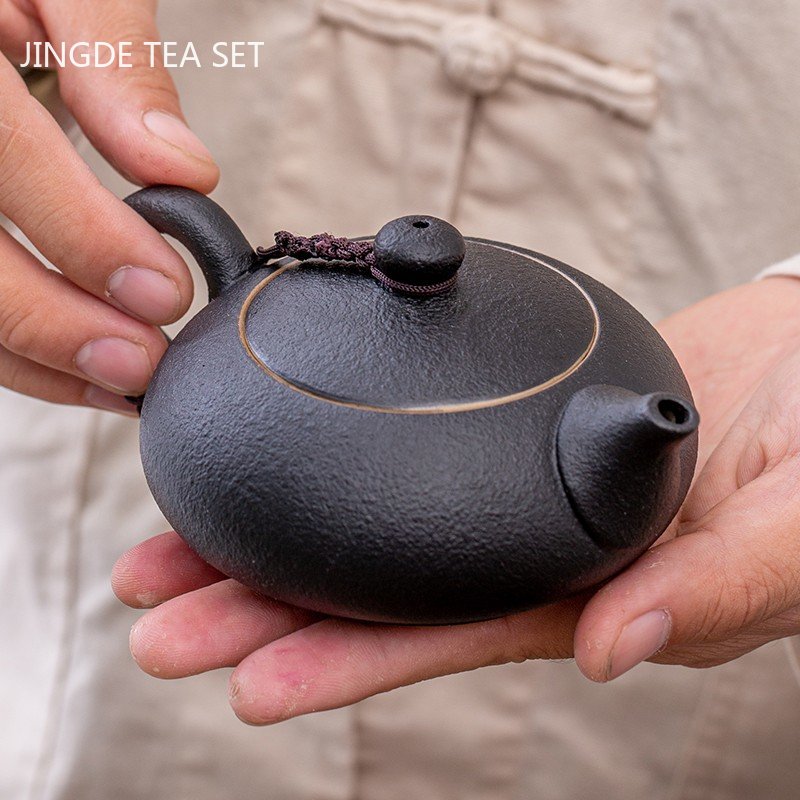 Creative Coarse Pottery Teapot Tea Infuser Antique Black Porcelain Puer'eh Tea Pot Japanese Tea Set Handmade Ceramic Teaware