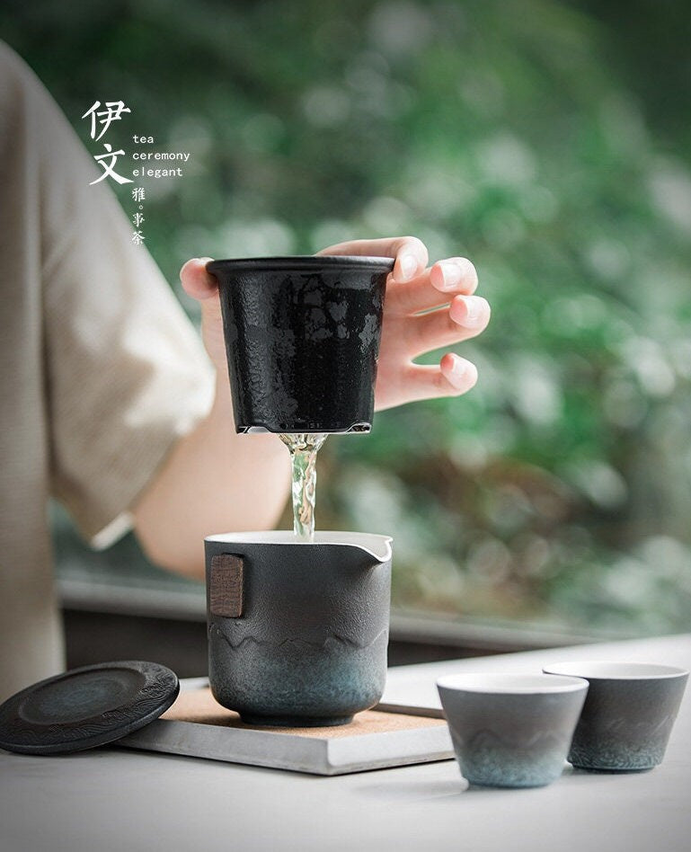 注入器付き日本のセラミックティーマグカップ