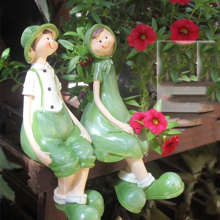 American Country Hanging Feet Couple Doll Resin Figurines Decoration items Outdoor Garden Accessories Courtyard Villa Statue Art