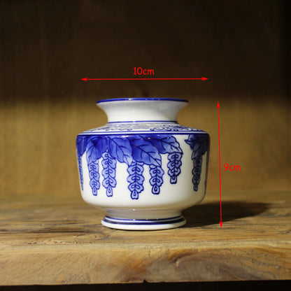 Ceramic vase, Blue and white