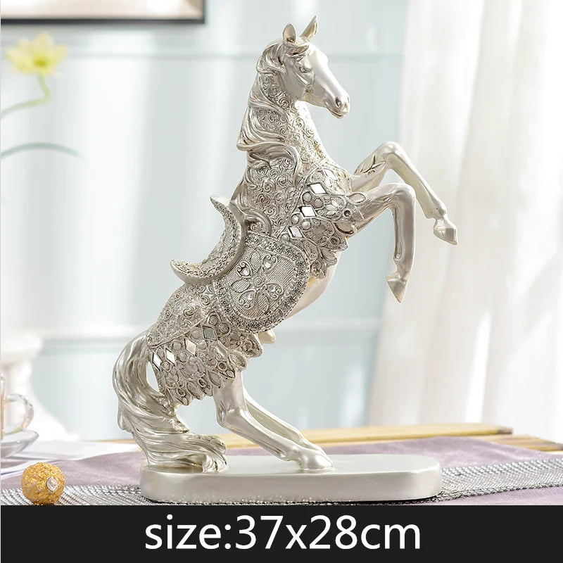 Creative Resin Golden Horse Simulation Animal Gem Crystal Decorations Crafts Modern Home Desktop Decoration Miniature Figurines