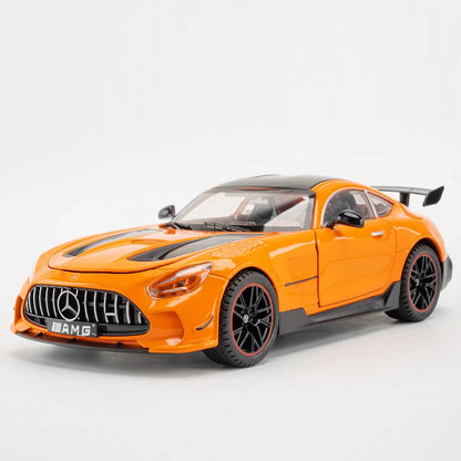 1:18 Scale Alloy GTR Car Model Diecast Toys Rubber Tire Light Sound Simulated Vehicles Models Wheel Pull Back Cars Boys Presents