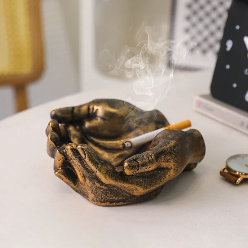 Vintage Gold Resin Handicrafts Decorations Sacred Hands Anti Fly Ash Home Living Room Office Ashtray Ornament Father's Day Gifts