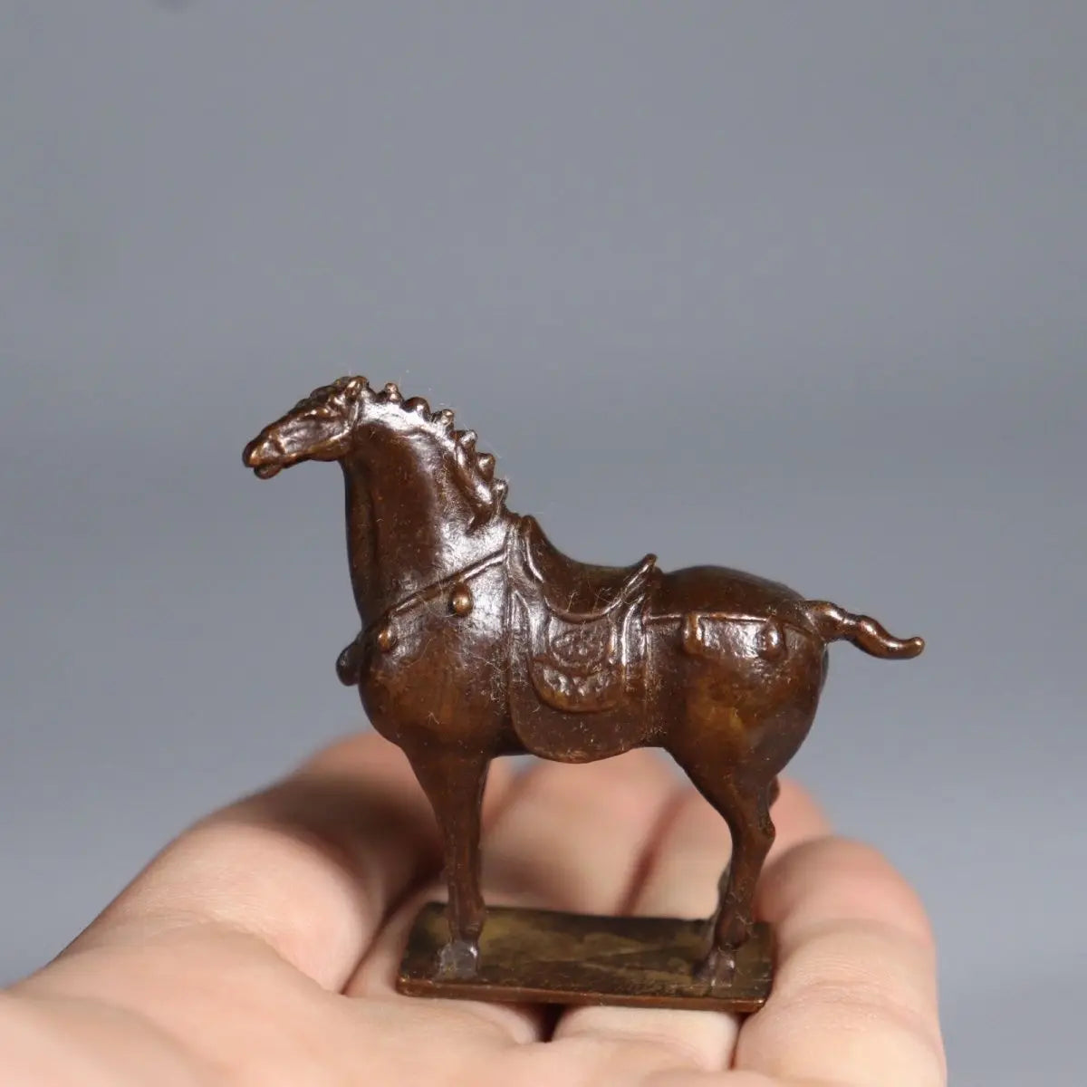 Antique Chinese Horse Metal Tang Horse Home Living Room Desktop Crafts Tea Pet Creative Animal Ornament Home Decor Desk Ornament
