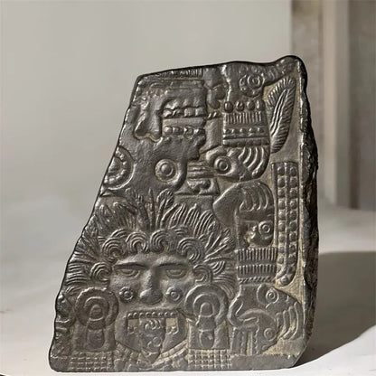 Mayan Style Unique Bookends Book Holder Sculpture, Cultural Desktop Decor for Study Living Room Home Office Creative Ornaments
