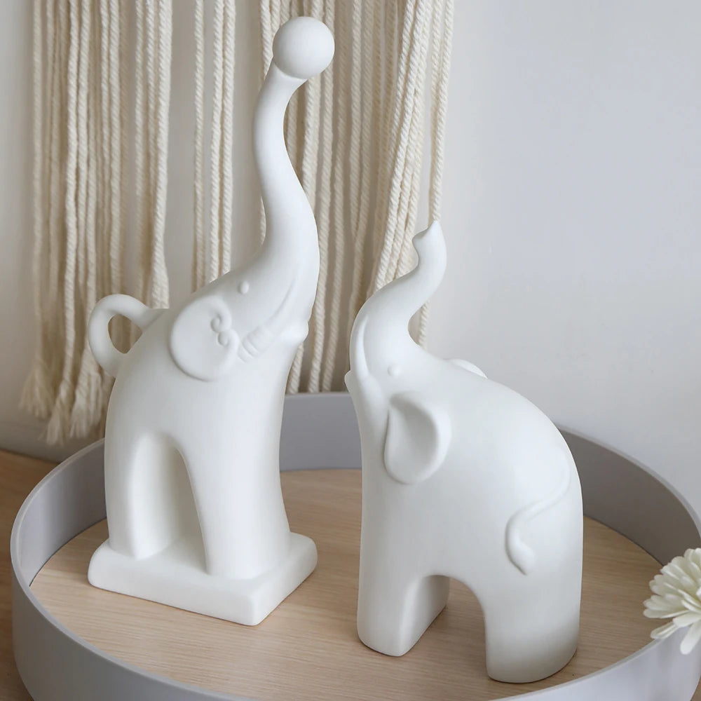 Ceramics Cute Elephant Animal Figurines Sculpture Statue Nordic Home Decor Desk Ornaments Living Room Decoration Accessories