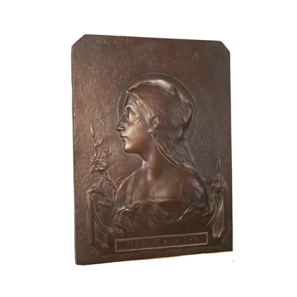 French Medieval Lily Maiden Relief Sculpture  Decor Statue for Living Room, Desk & Home Art Aesthetic Decor Luxurious Ornaments