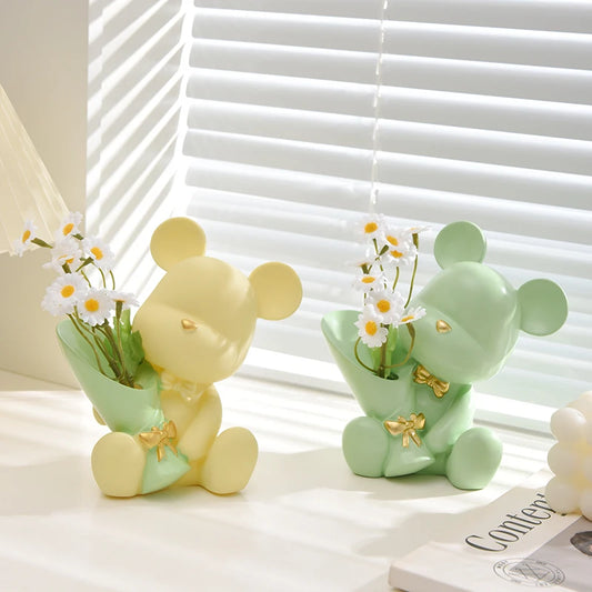 Kawaii Little Bear Hug Flower Series Vase Fashion Little Bear Living Room Desktop Decoration Gift for Friends' Birthday