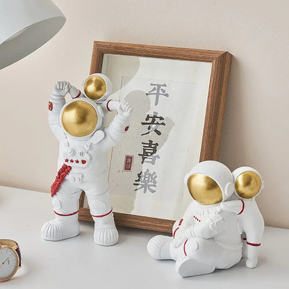 Home Decor Creative Father and Son Astronaut Figurine Resin Statue & Sculpture Crafts Modern Style Living Room Cabinet Ornaments