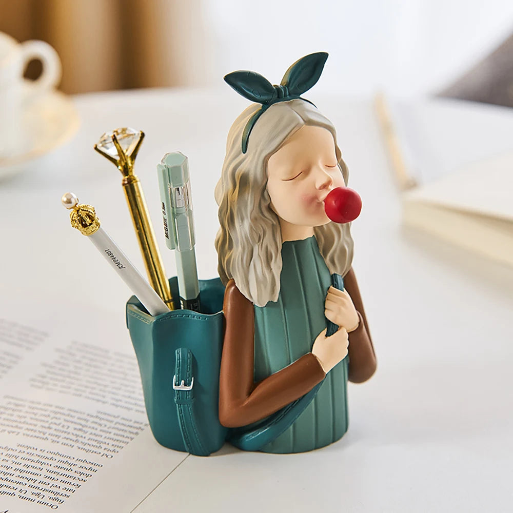 Creative Penholder Advanced Sense of Cute Student Office Girl Desk Decorations To Send Teachers and Students Gifts