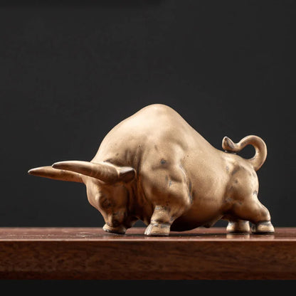 Creative Ceramic Bull Decoration - Home, Living Room, Tea Room, Office Desktop Decoration - Mascot, Zodiac, and Gift Gifts