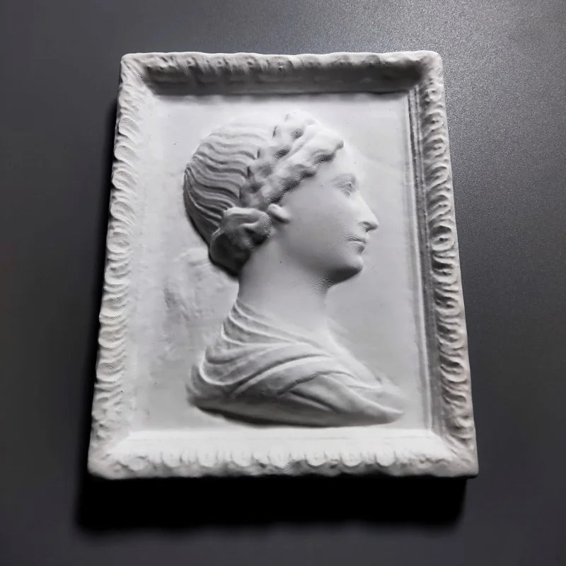 Nordic Lady Portrait Art Plaster Ornaments Retro Relief Advanced Aesthetic Home Decoration Luxury Figurine Decor Desktop Statue