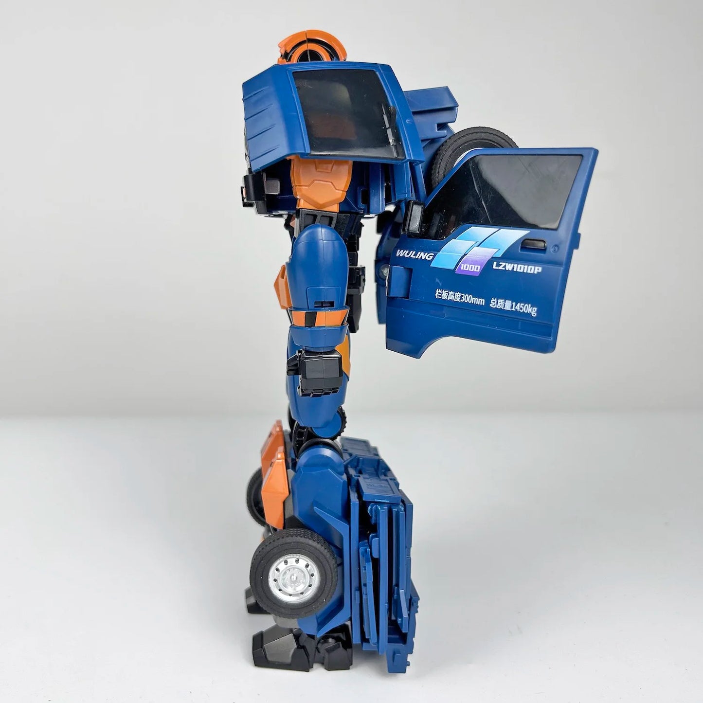 Lijiang Transformation Wuling LZW1010P Action Figure Robot Toy Collection Gift