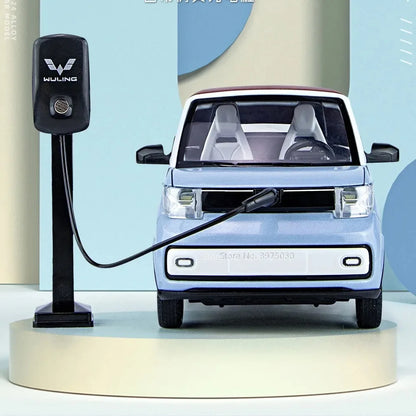 1:24 Scale Alloy WULING HongGuang MINI EV Toy Cars Models 3 Doors Opened Vehicles Toys Light Music Model Kids Collection Gifts