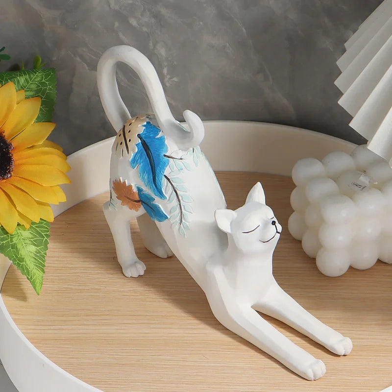 White Lying Cat Painted Resin Ornament, Elegant and Cute Design, Perfect for Home Decor, Desk Display, Bookshelf Decoration