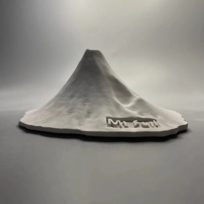 Japanese-Style Minimalist Modern Sculpture of Mount Fuji Creative Desktop Art Miniature Ornaments Birthday Gifts Art Statue
