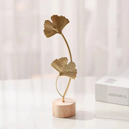 1pcs Golden Ginkgo Leaf Feather Metal Model Figurines Manual Desktop Crafts Ornaments Photo Props Statues Sculptures Home Decor