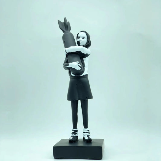 New Banksy Hugging Bomb Girl Resin Statue Sculpture Home Decoration Hugger Hugging Peace Bomb Girl Accessories Living Room Decor