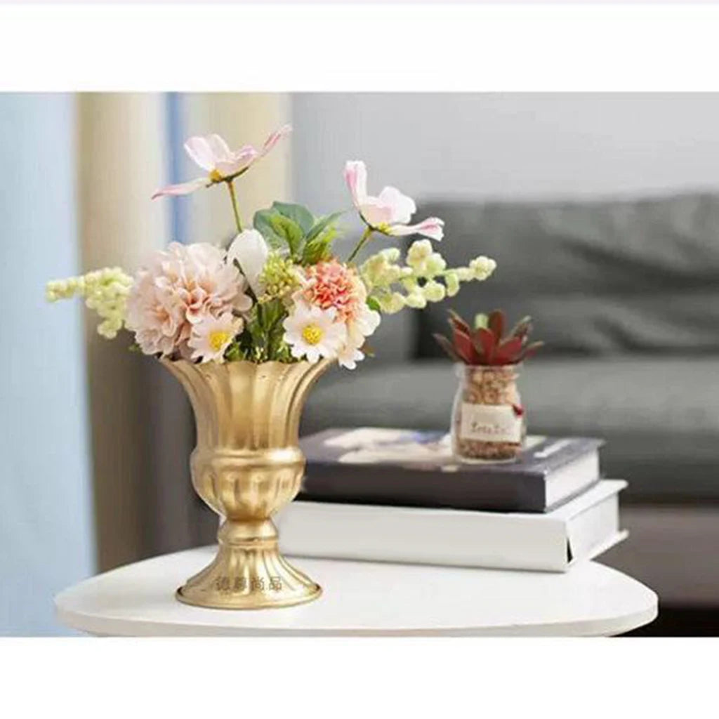 Decorative Vases. Metal Statue Flower Vase Succulent Plant Pot Planter for Dried Flower Arrangements  Dinner Tabletop Decor