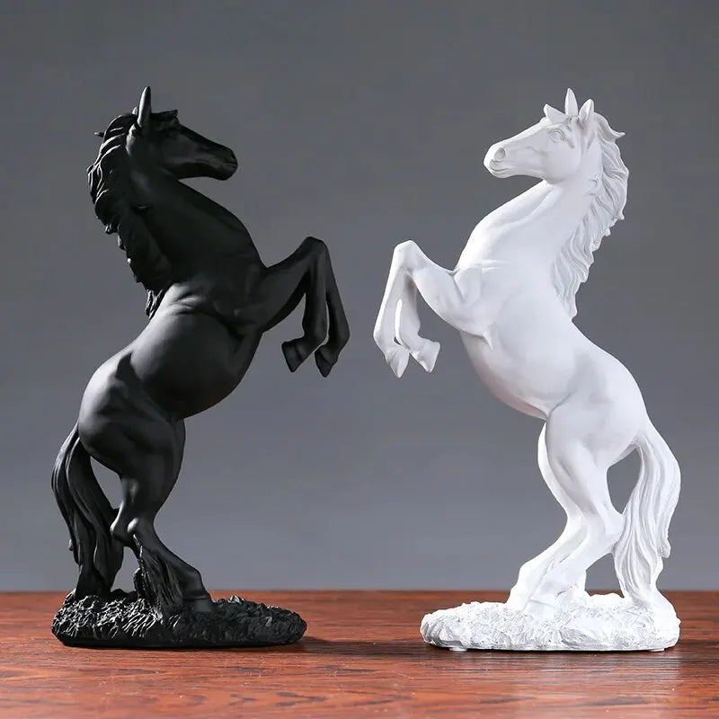 Horse Resin Statue Decoration, Statue,home Decoration, Living Room and Office Pegasus Crafts, Bar and Cafe Decoration