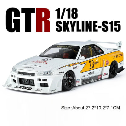 1:18 Alloy Diecast GTR SKYLINE S15 Toys Models Cars 4 Doors Opened Miniature Vehicles with Light Music Car Toddler Kids Gifts