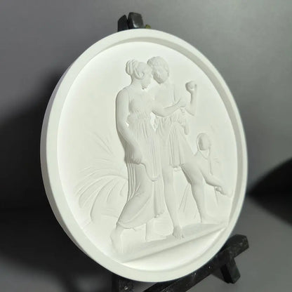 Creative Plaster Sculpture Desktop Small Ornaments Nordic Character Desktop Art Decoration Home Office Relief Painting