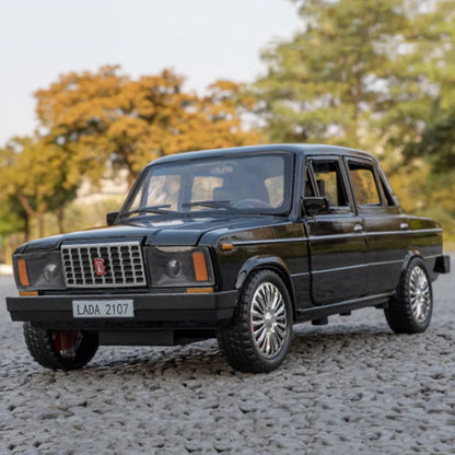 1:18 Russian LADA 2107 Niva Toys Alloy Diecast Cars Models Light Music Rubber Tires Vehicles Pull Back Miniature Car Kids Gifts