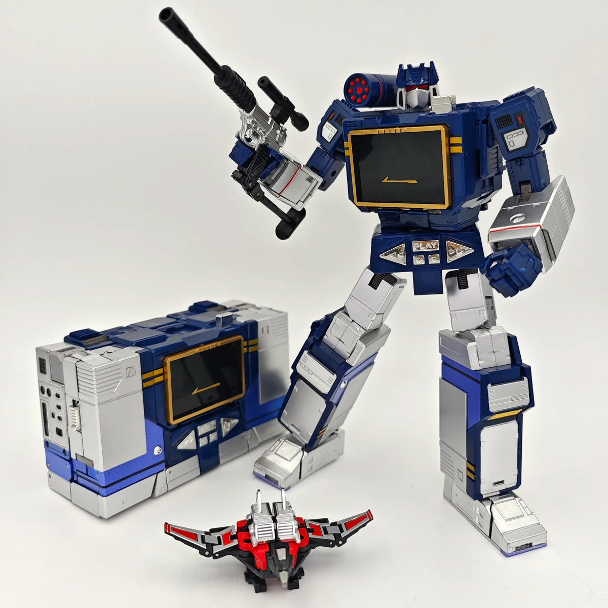 THF-01J Soundwave G1 Transformation THF01 Tape Corps THF01J THF01P  Walkman MasterPiece MP13 MP-13 Action Figure Robot Toys