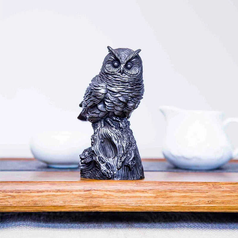 Creative Imitation Cast Iron Owl Ornaments Desktop Ornament Study Decor Handmade Animal Statues Desk Accessories Art Figurine