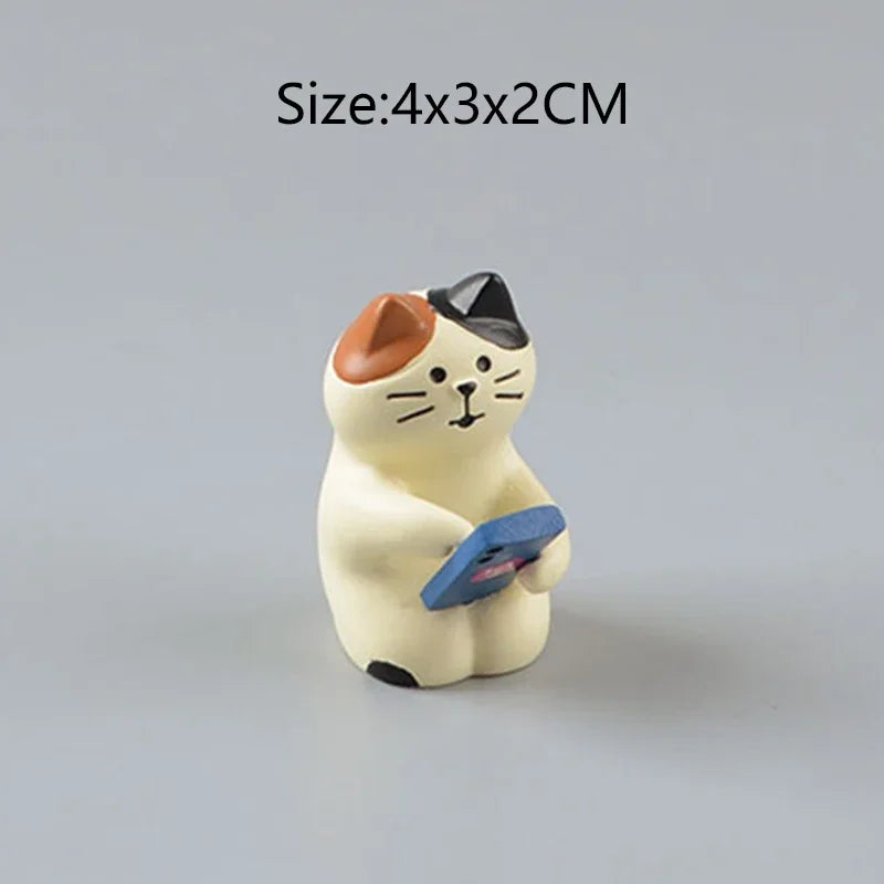 Cartoon Cat Frog Bear Yellow Chair Computer Office Model Mini Action Figures Resin Home Decor Accessories Desktop Figurine Toys
