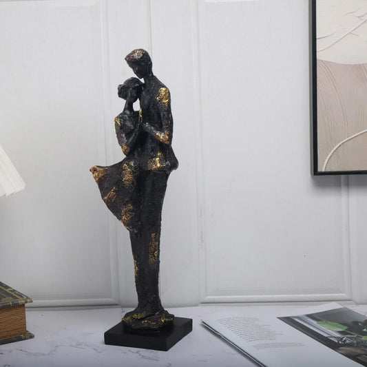 1pc Modern Abstract Resin Couple Sculpture, Minimalist Love Art Statue, Decorative Figurine for Living Room, Indoor & Outdoor Co