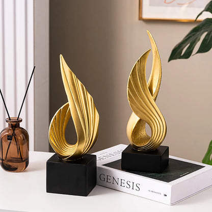 European Style Luxurious Abstract Ornaments Living Room Decoration Desk Accessories Resin Statues Modern Art Decor Sculpture