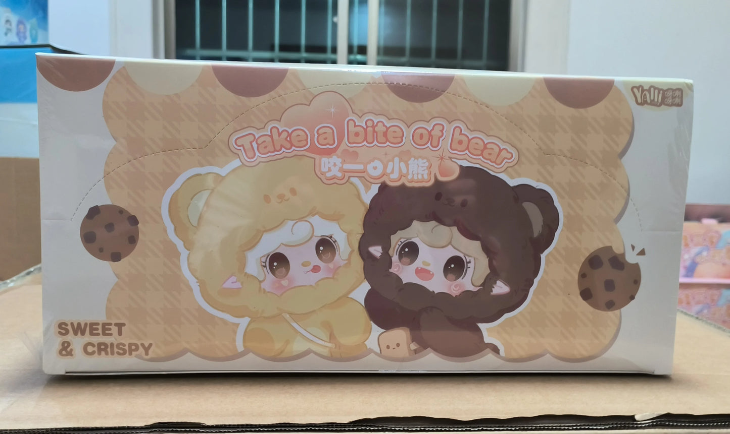 New Yooki V4 Take A Bite Of Bear Series Blind Box Vinyl Doll Gift Dolls Bag Pendant Mystery Box Surprise Girl Christmas Present