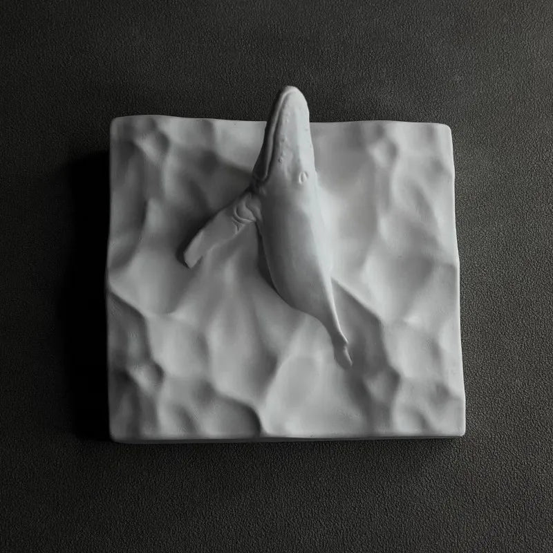 Whale Ornaments Desktop Bookshelf Decorative Art Plaster Sculpture Luxury Home Decor Modern Living Room Aesthetic Decoration