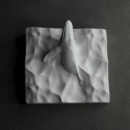 Whale Ornaments Desktop Bookshelf Decorative Art Plaster Sculpture Luxury Home Decor Modern Living Room Aesthetic Decoration