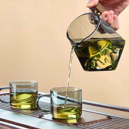 Fair cup glass high-grade thickened tea divider tea filter one tea sea small green orange tea glass tea set male cup