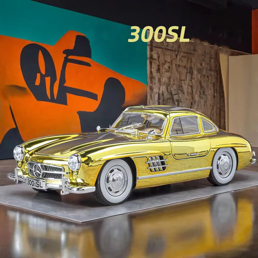 1:24 300SL Alloy Diecasting Cars Toy Model Wheel Pull Back Vehicles 4 Doors Opened Light Sound Vintage Car Boys Collection Gifts
