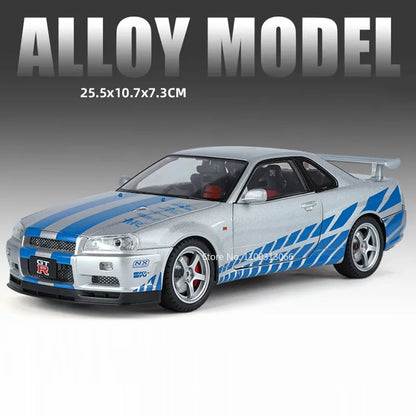 1:18 Alloy Diecast GTR SKYLINE S15 Toys Models Cars 4 Doors Opened Miniature Vehicles with Light Music Car Toddler Kids Gifts