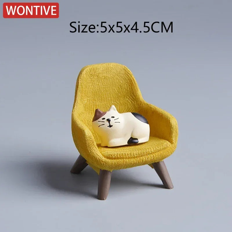Cartoon Cat Frog Bear Yellow Chair Computer Office Model Mini Action Figures Resin Home Decor Accessories Desktop Figurine Toys